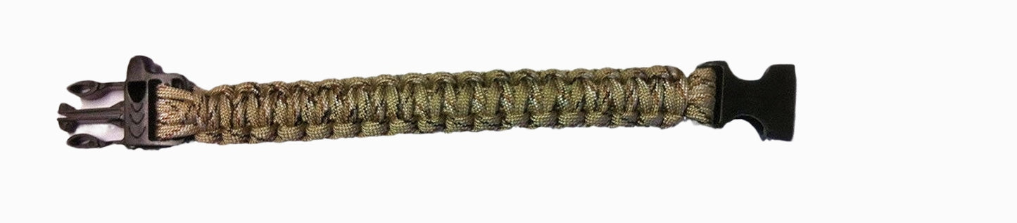 Paracord Bracelet open